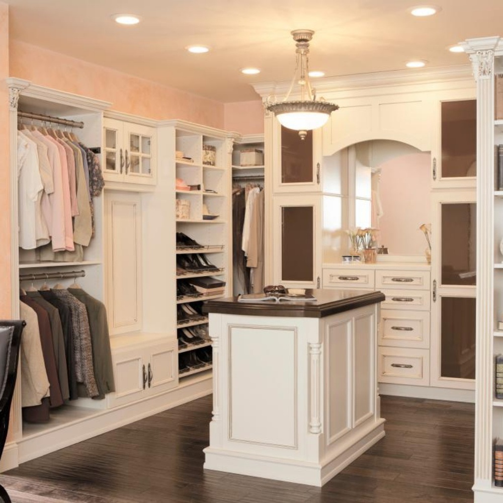 Clothes, Shoe & accessories!